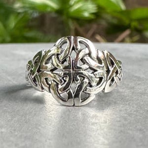 Anel Triquetra de Prata Esterlina 925 Feito à Mão Viking Celta Design de Nó Infinito Anel Estilo Irlandês Acessórios de Joias de Prata Presente da VINTZ
