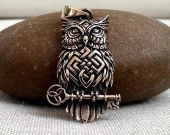 Handcrafted Bronze Owl & Key Bird Celtic Knot Pendant/Necklace Fashion Jewelry Accessories Gift VINTZ