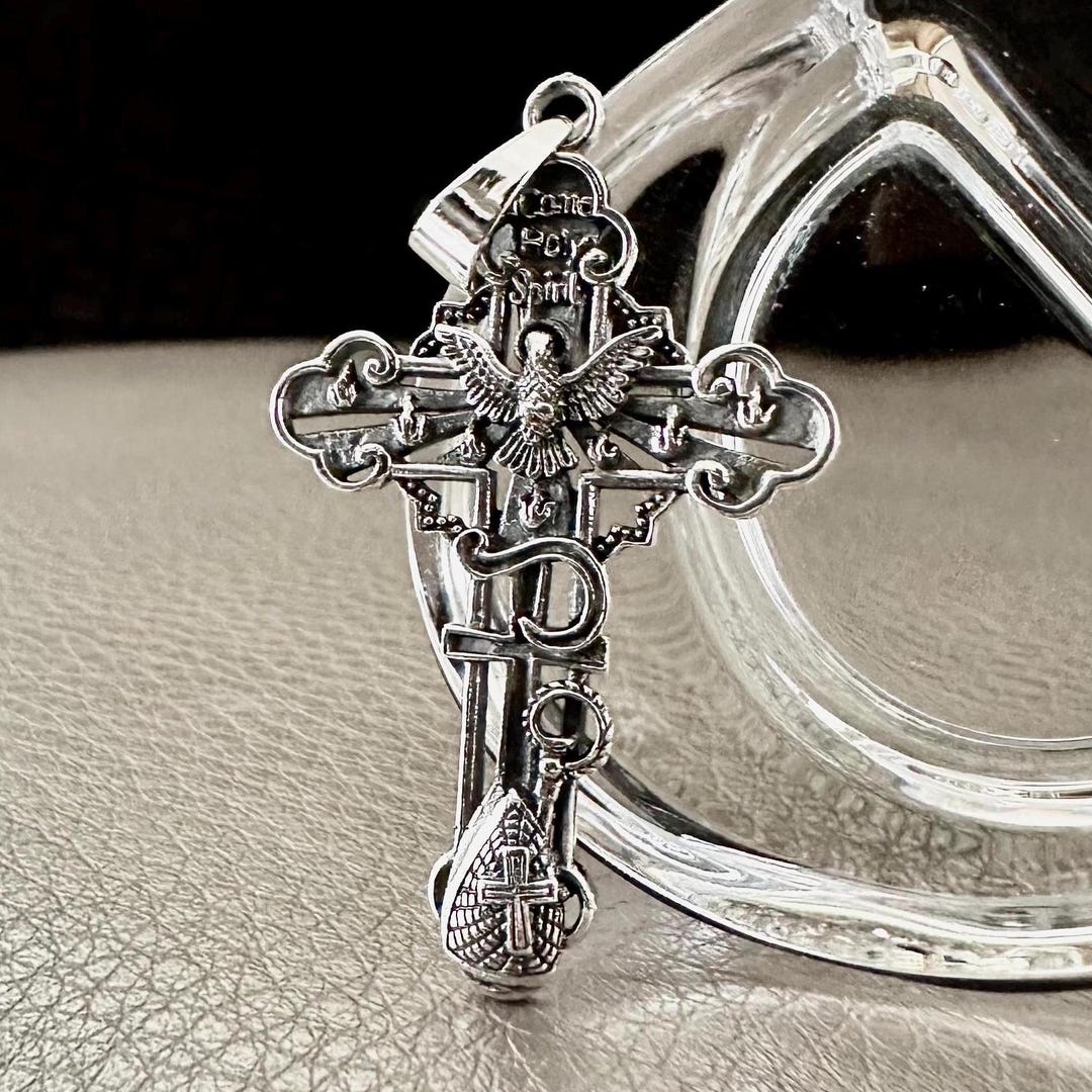 Kleding-accessoires met Christelijke symboliek voor Mannen