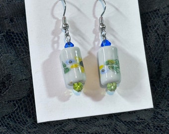 Ceramic Handcrafted Earrings Small flower design Brand New