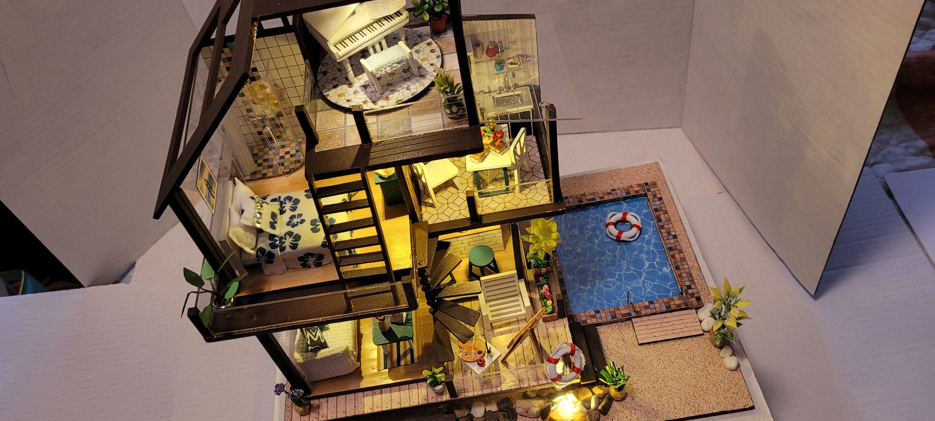 Assembled Dollhouse for sale Only 4 left at 60