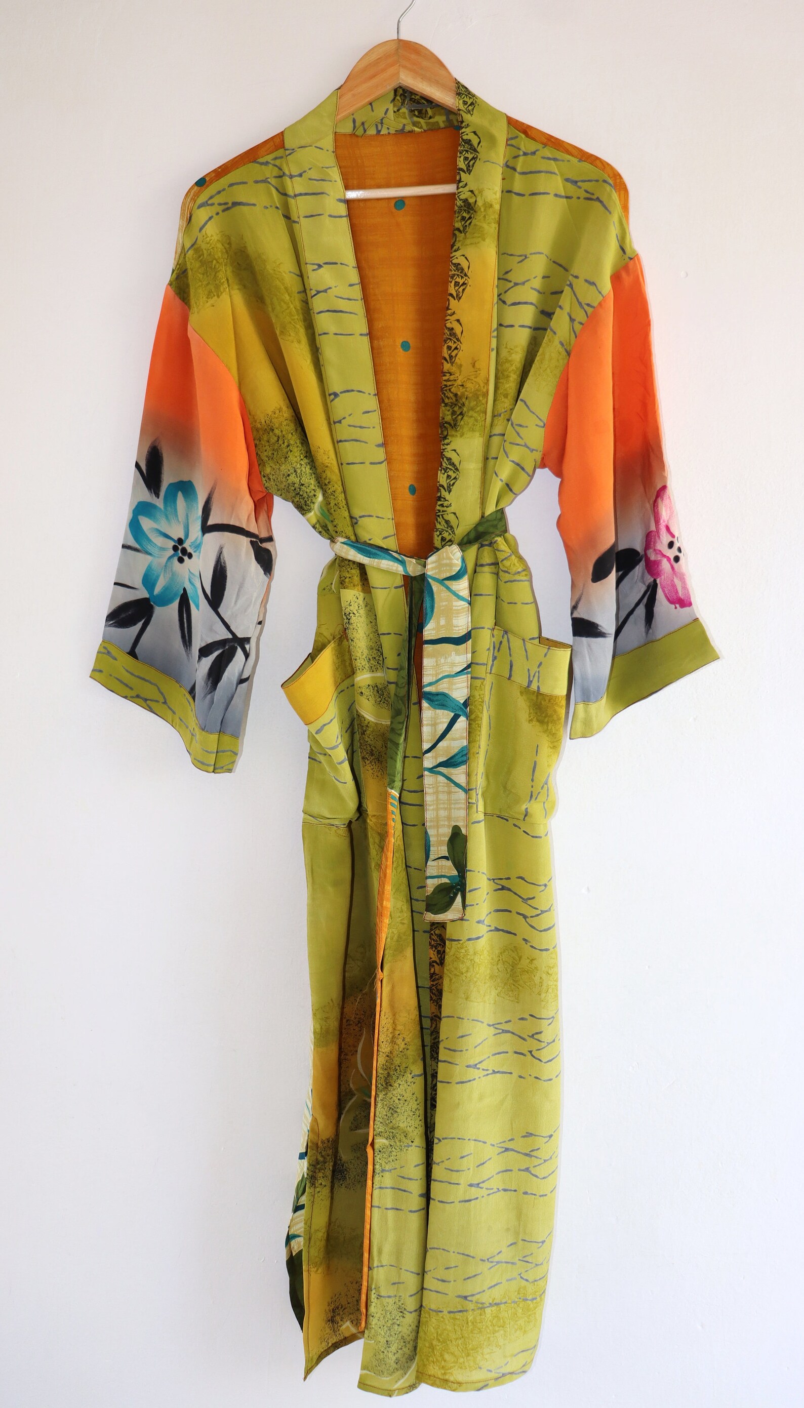 Floral Crepe Patchwork Silk kimono Indian Handmade Vintage | Etsy