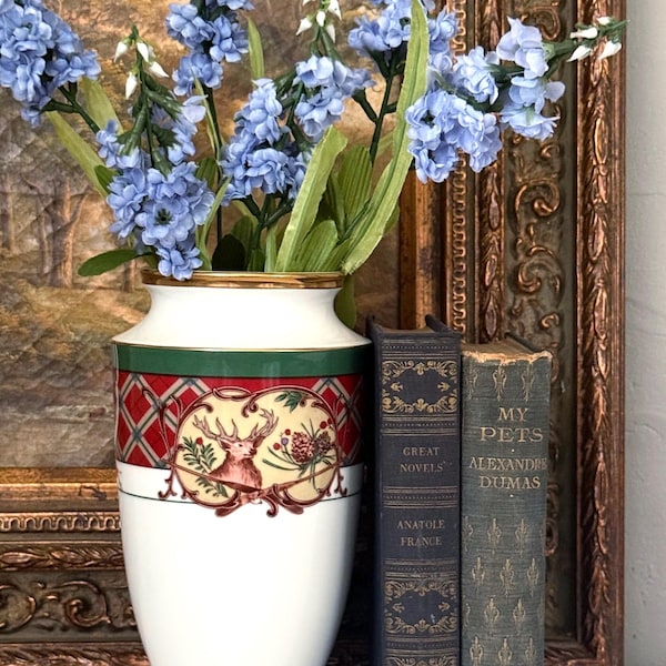 Vintage Noritake Porcelain Royal Hunt Deer and Rabbit French Cottage Tartan Plaid Design Vase