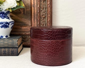 Vintage Burgundy Brown Faux Crocodile Leather Embossed Texture Design Cylinder Storage Box