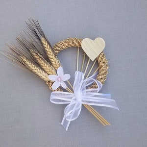 Wheat wedding gift. Wedding gift. Small lucky wreath made of braided wheat. Customizable.