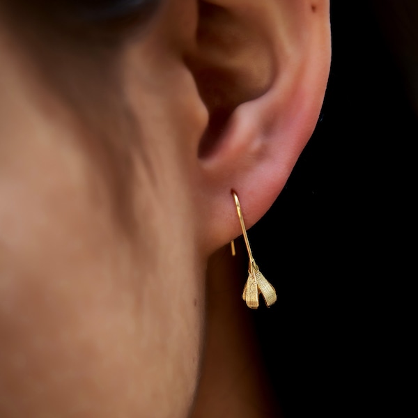 Snowdrop Earrings | Gold Plated Flower Earrings  |  14k Minimalist Elegant Floral Earrings