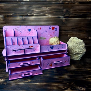 Plywood Makeup Organizer: Lipstick, Brush & Palette Storage