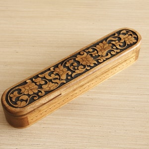Handmade Pencil Box, Rosary Box, Wooden Box, Vintage Jewelry Box, Walnut Pencil Box, Pencil Case, Wooden Jewelry Box, Pen Tray, Crayon Case