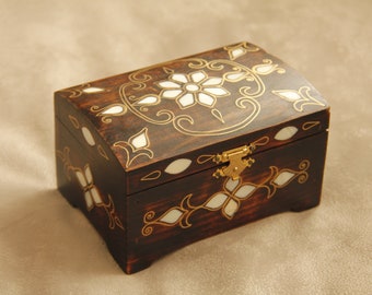 Vintage Jewelry Box, Mother Of Pearl Jewelry Box, Wooden Jewelry Box, Handmade Jewelry Box, Travel Jewelry Box, Antique Jewelry Box
