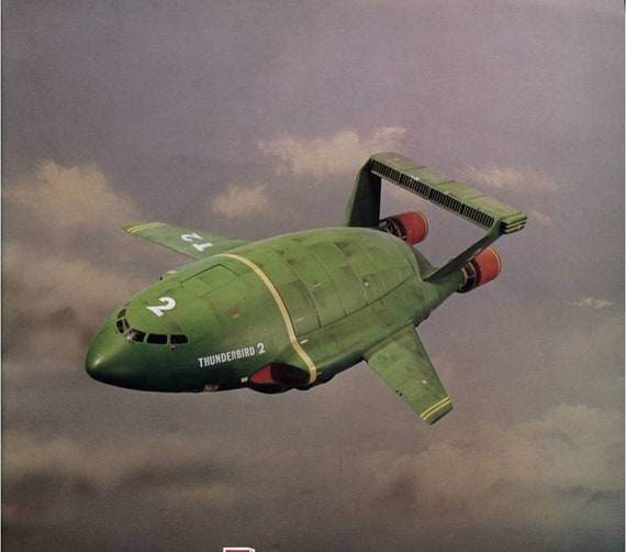 THUNDERBIRDS Deluxe Spaceship 2 + 2 More Smaller Spaceship 2