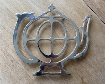 Vintage verzilverde theepot onderzetter WFM Hong Kong metalen theepot standaard halverwege de eeuw tafeldecor 8 inch