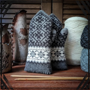 Traditional Latvian Wool Mittens - Double-Layered with &quot;Jumis&quot; & &quot;Meteņa&quot; Symbols
