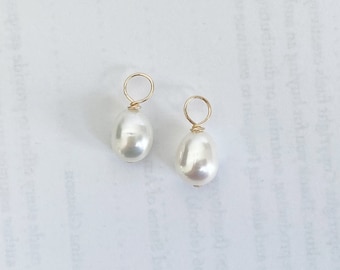 1 Paar große Barock Perlen Ohrring Charms - Earring Baumeister