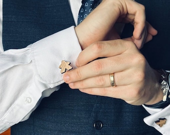 Wooden Meeple Cufflinks - Elegant Gamer Weddingwear - Available in Cherry, Oak and Walnut - Perfect Wedding Gift - Groom & Bride Accessories