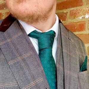 Emerald Green Board Game Tie – Woven Character Pattern, Matching Pocket Square