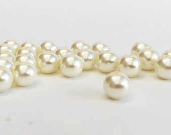 7mm Round Centre-Drilled Faux Pearl Loose Beads. 30 pieces per pack.