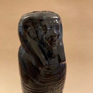 Shabti. 500BC. Thebes. Tomb of IWI