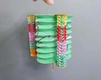 1950s Chinese paper lantern ~ retro mid century decor ~ colourful vintage Oriental decoration ~ concertina to hang up & fold flat to store