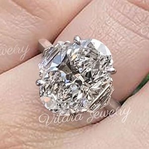7.9 TCW Big Three stone Moissanite Oval engagement ring,celebrity style shield&large oval moissanite wedding ring,unique trilogy cocktail