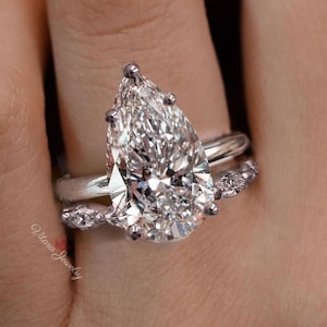 8 CT Pear Moissanite Engagement Ring Set Solitaire Teardrop Ring Luxury Statement Ring For Wedding Fake Engagement Ring Anniversary Gift