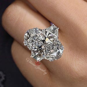 10.5 TCW Three stone oval moissanite engagement ring,trapezoid&large elongated oval cut moissanite ring,diamond cocktail ring wedding ring