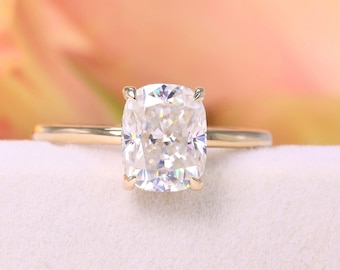 2.5 CT cushion moissanite engagement ring,elongated cushion cut ring•solitaire moissanite ring•unique•hidden halo• lab created diamond ring