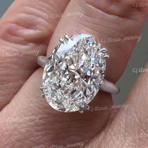 7.5 CT oval solitaire moissanite engagement ring,celebrity style big large oval cut moissanite double claw prong Cathedral ring,wedding ring