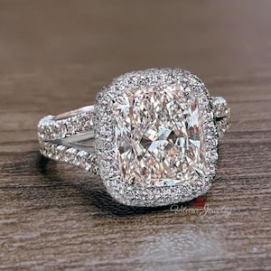 Anillo de compromiso de moissanita de corte radiante de 4 quilates, anillo de halo radiante cuadrado, anillo de caña dividida de corte radiante grande estilo celebridad, anillo de boda moderno