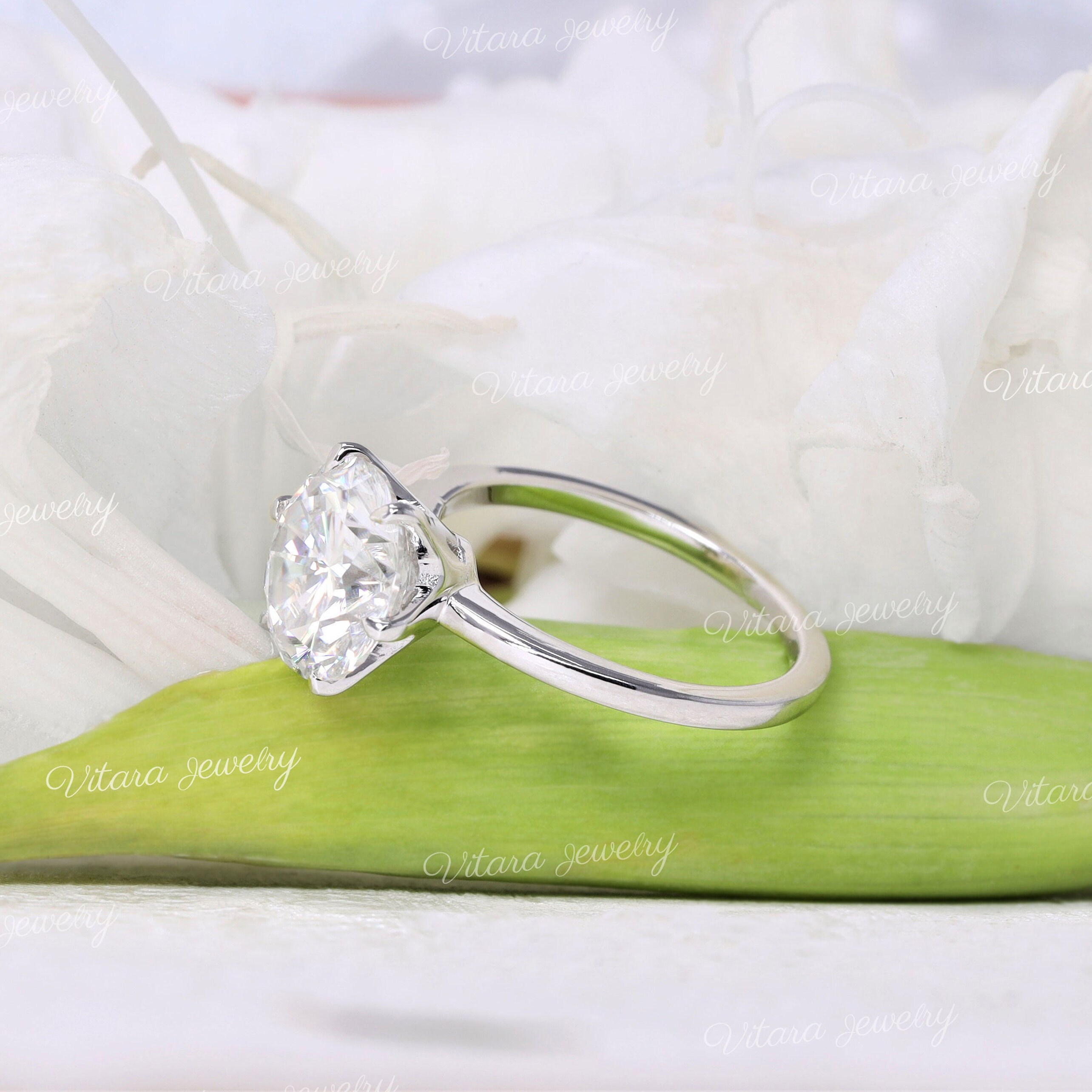 Aotiwe - Anillos de plata de ley 925 clásico para mujer, anillos de matrimonio para mujer, 4 puntas, blanco, 1 quilate, forma redonda, moissanita, plata, 25.5 (7.5 USA), Plata de ley, Zirconia Aotiwe - Anillos de plata de ley 925 clásico para mujer, anillos de matrimonio para mujer, 4 puntas, blanco, 1 quilate, forma redonda, moissanita, plata, 25.5 (7.5 USA), Plata de ley, Zirconia