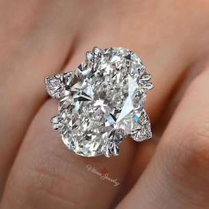 Bague de fiançailles en moissanite ovale en or blanc 14 carats Bague de mariage trois pierres 14 carats Bijoux cocktail tendance pour femme Cadeaux d'anniversaire