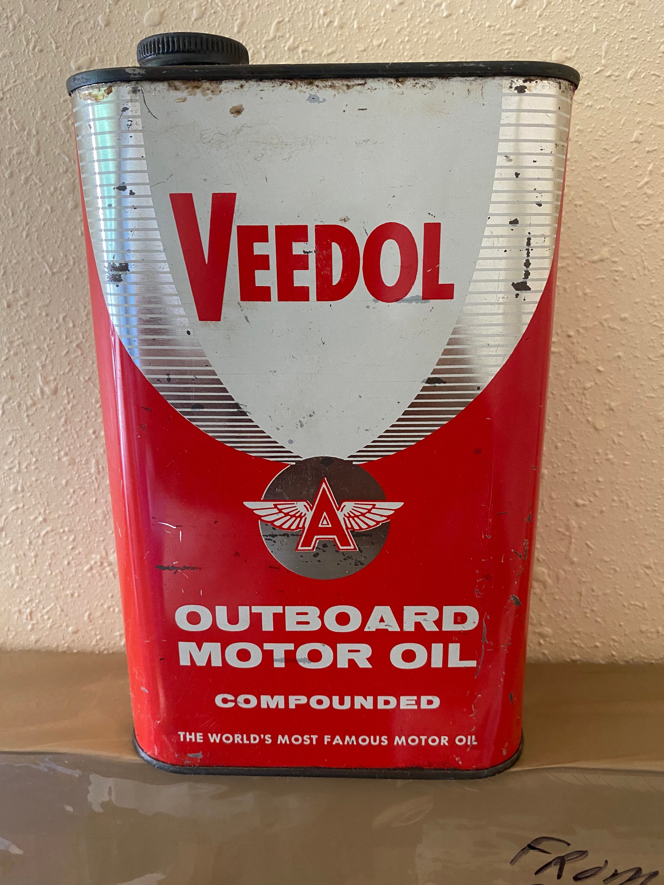 Sold at Auction: FULL QUART OIL CAN DIAMOND OUTBOARD MOTOR OIL