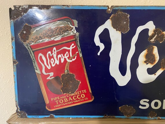 Early 20th Century Velvet Tobacco Porcelain Sign