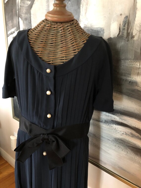 Vintage Chanel dress - image 1