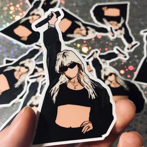 Sticker Reneé Rapp Coachella - Sticker Reneé Rapp, chemise Reneé Rapp, Reneéchella, ange des neiges, parle trop, fait mal au ventre