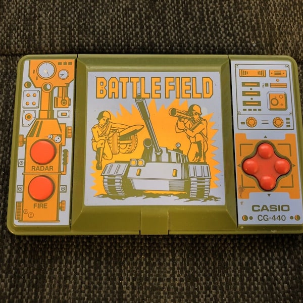 Very rare Vintage Casio BATTLE FIELD CG-440 Handheld Game fully worked !