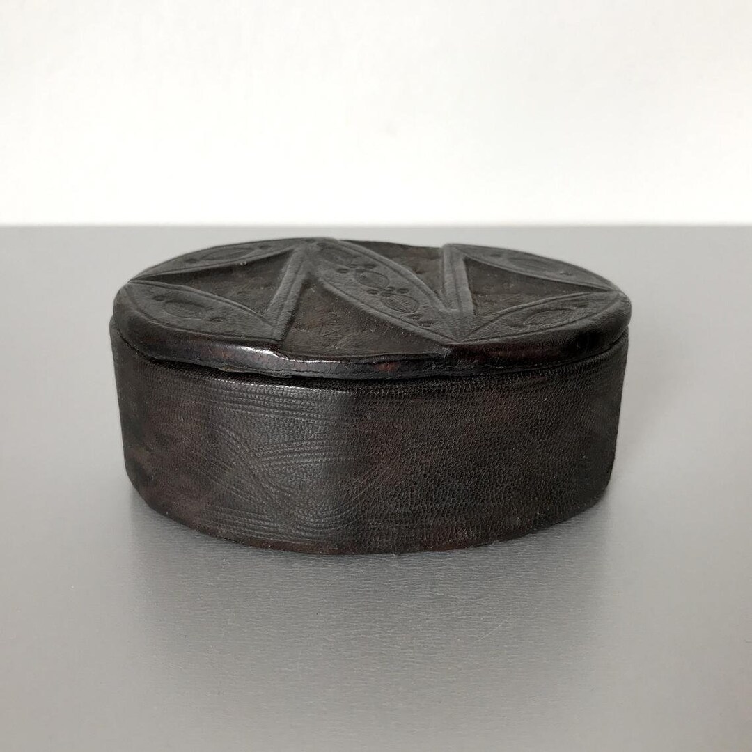 Handmade Vintage Leather Box Jewelry Box Etsy