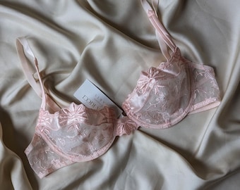 DEADSTOCK rare Nina Ricci Paris vintage bra baby pink with embroidery 34