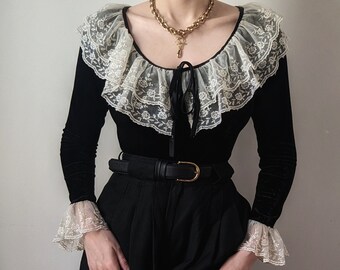 RARE vintage 1980 Sinequanone Paris black velvet and lace ruffles goth XS