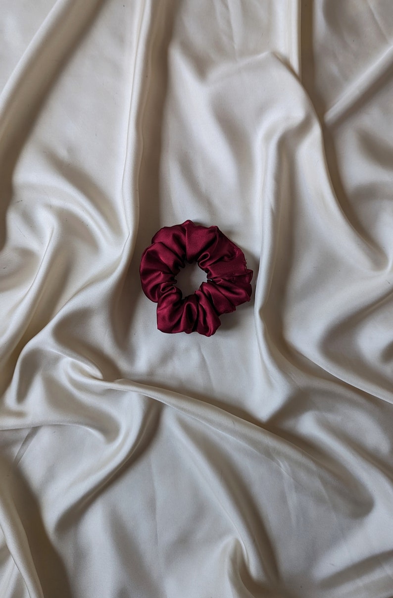 Handmade vintage satin silk vampire blood red cloud scrunchie image 8