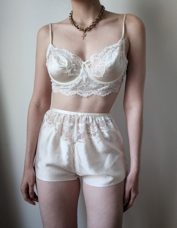 SUPER RARE french ivory lace silk set bra and sho… - image 4