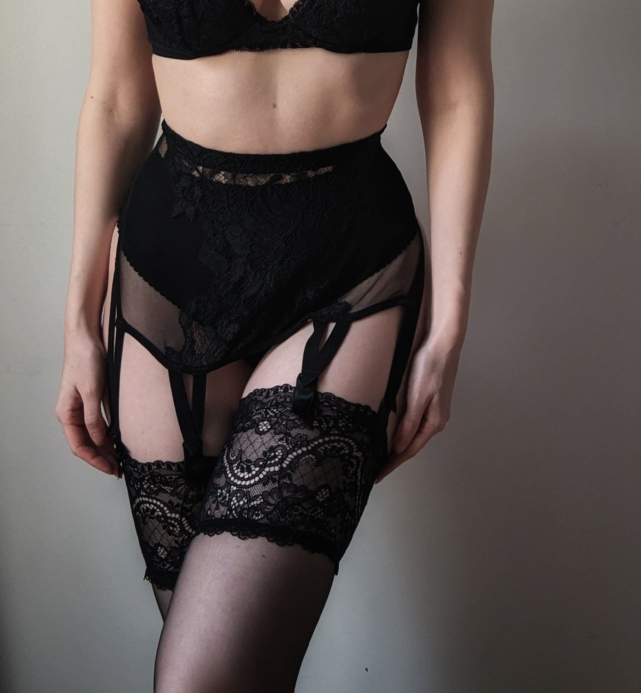 Vintage Women's Garter Belts - Etsy Vintage Women's Garter Belts - Etsy