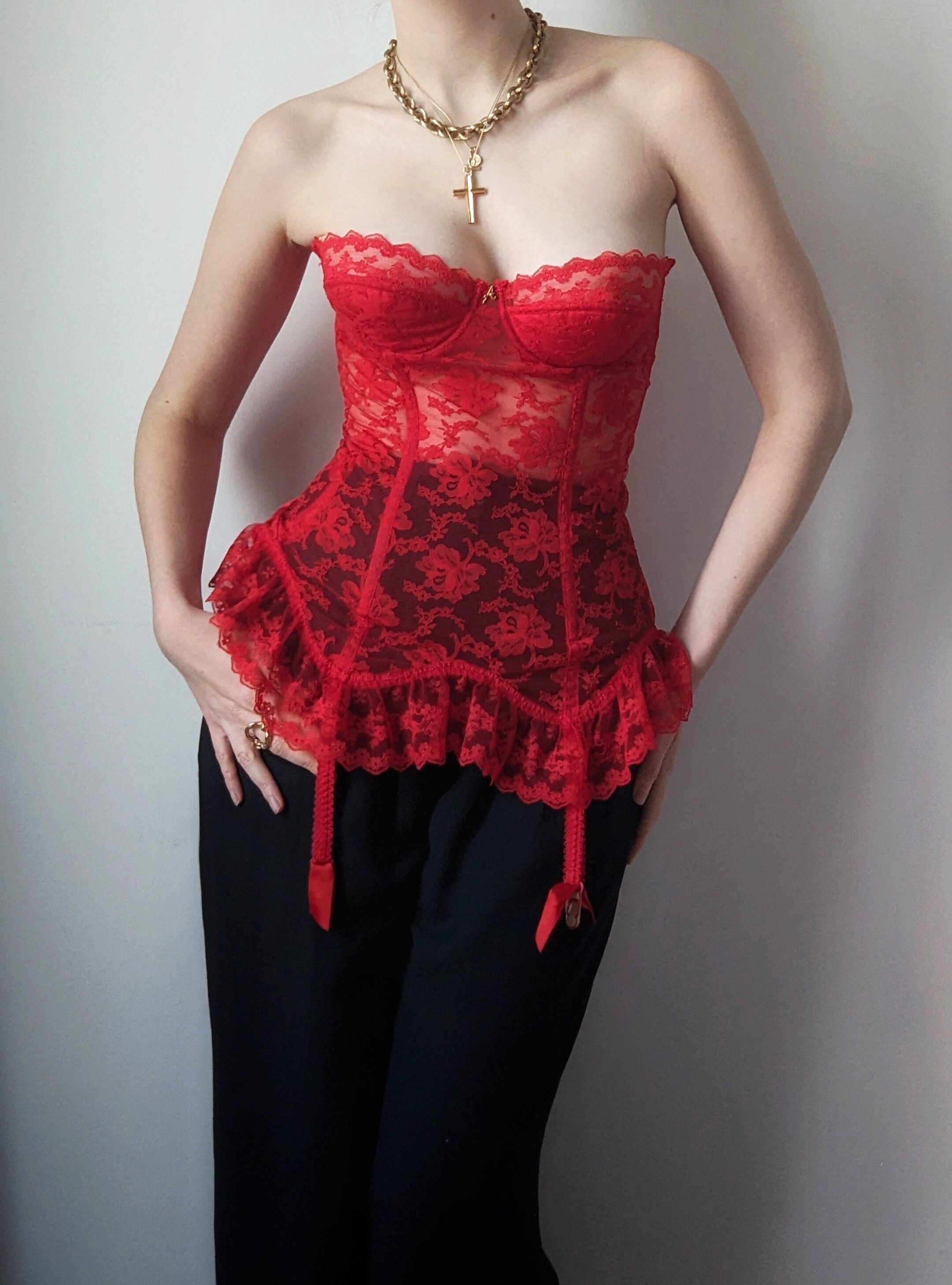 Lace Bustier Mesh Tube Top in Red, Women's Fashion, Tops