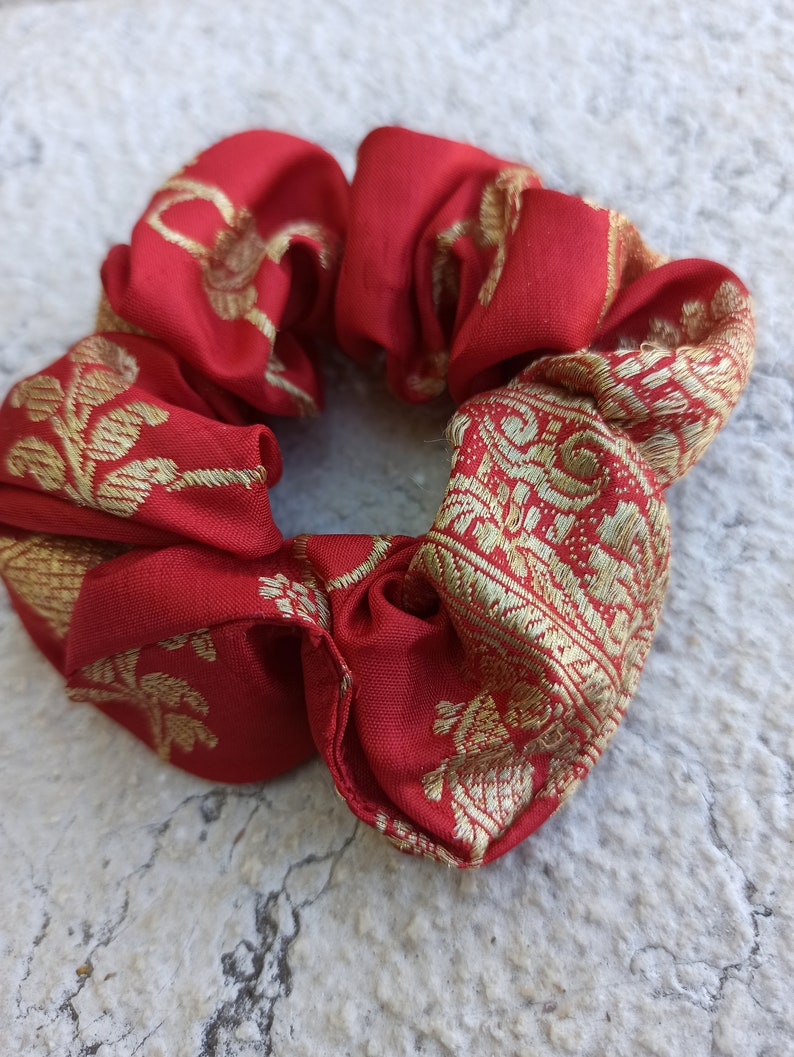 Scrunchie wild silk asia embroided gold and red