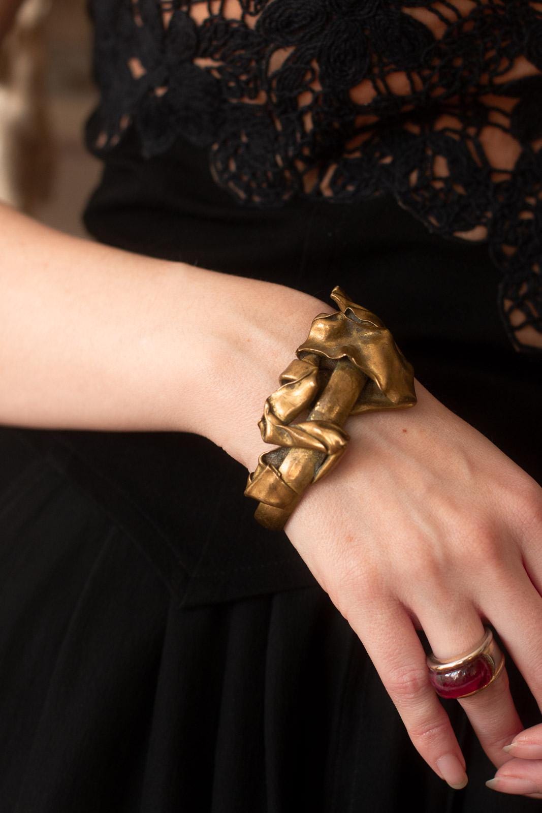 Bracelet Brutaliste Vintage En Laiton Patiné Vert-de-gris - Pièce Unique, Travail D'artiste, Sans Fermoir