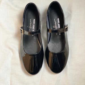 Black Patent Leather Mary Jane Shoes - Women's Mary Janes - Vintage Shoes - Black Shoes - Leather Flats