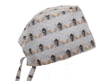 Casquette en nid d'abeille : attache dans le dos ou élastique européen, doublure et boutons en satin en option