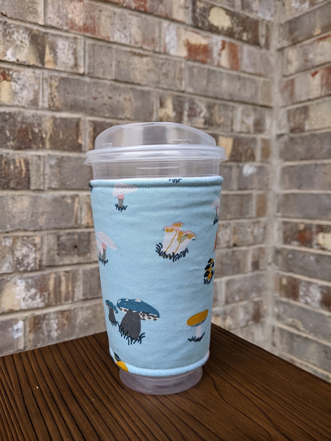 Mushroom Iced Coffee Cozy, Insulated Cold Cup Sleeve, 2024oz Iced Coffee Koozie, 16oz Coffee
