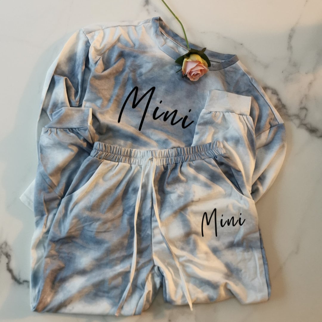 Cute tie online dye lounge sets