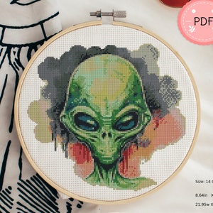 Alien Cross Stitch patroon, PDF-formaat, aquarel, Instant Download, X Stitch Chart, aquarel, Galaxy, zonnestelsel