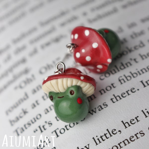 Frog Earrings 'Mushroom' // Handmade Jewelry // Cute Earrings // Fimo Clay // Polymer Clay Earrings // Kawaii Accessories